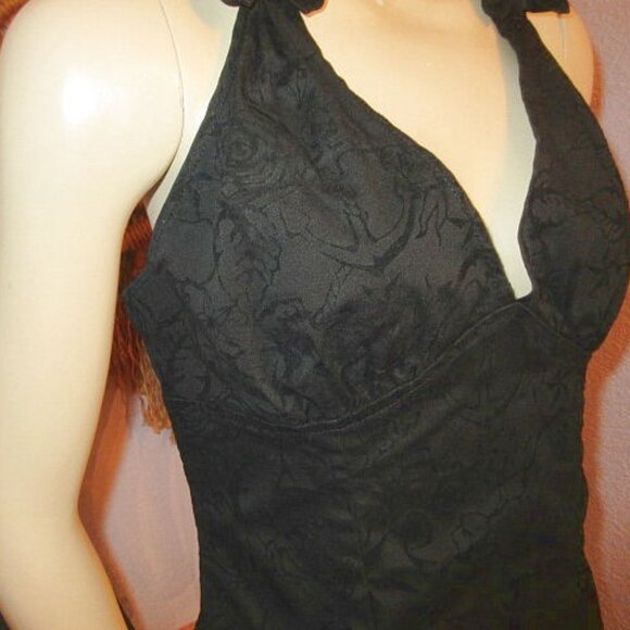 Vintage Y2K Flocked Velvet Halter Top Size M Skulls Bows Pin Up Rockabilly Vamp - Picture 4 of 12